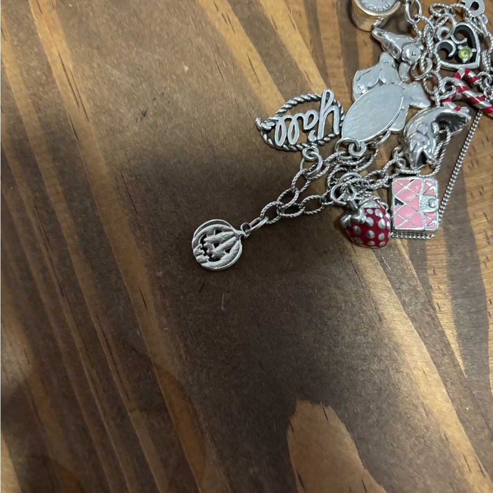 James Avery 🎃 charm